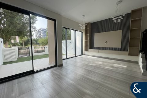 Townhouse til leje i DAMAC Hills (Akoya by DAMAC), Dubai, UAE 3 soveværelser, 150 kvm № 668415 - foto 3