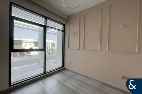 Townhouse til leje i DAMAC Hills (Akoya by DAMAC), Dubai, UAE 3 soveværelser, 150 kvm № 668415 - foto 11