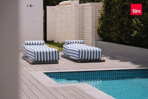 Vila v Al Barari, Dubai, SAE 5 ložnice, 441.9 m² Č.: 622570 - fotografie 22