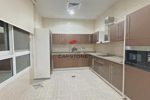 Вилла Al Jimi, Эль-Айн, БАӘ-да 4 жатын бөлмелер, 297 м² № 604443 - фото 11