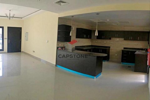 Řadový dům v Hydra Village, Abu Dhabi, SAE 2 ložnice, 175 m² Č.: 604442 - fotografie 17