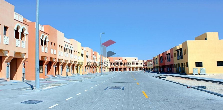 Řadový dům v Hydra Village, Abu Dhabi, SAE 2 ložnice, 175 m² Č.: 604442