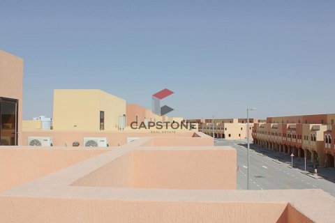 Řadový dům v Hydra Village, Abu Dhabi, SAE 2 ložnice, 175 m² Č.: 604442 - fotografie 3