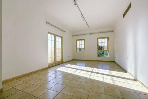 Vilë në Jumeirah Islands, Dubai, Emiratet e Bashkuara Arabe 5 dhoma gjumi, 1303 m2. № 611256 - Foto 4