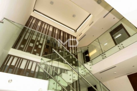 Vila v Abu Dhabi, SAE 6 ložnice, 841 m² Č.: 555154 - fotografie 32