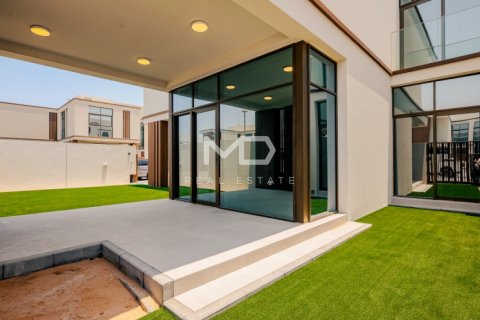 Townhouse in Abu Dhabi, UAE 3 bedrooms, 228 sq.m. № 555153 - photo 64