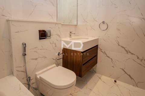 Townhouse in Abu Dhabi, UAE 3 bedrooms, 228 sq.m. № 555153 - photo 37