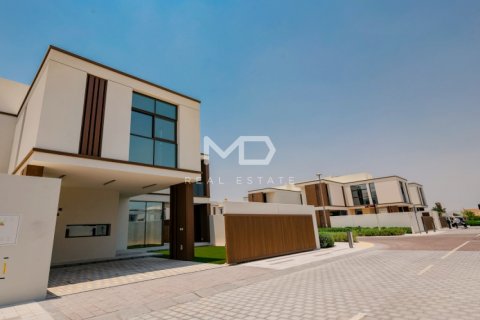 Townhouse in Abu Dhabi, UAE 3 bedrooms, 228 sq.m. № 555153 - photo 54