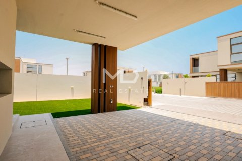 Townhouse in Abu Dhabi, UAE 3 bedrooms, 228 sq.m. № 555153 - photo 58