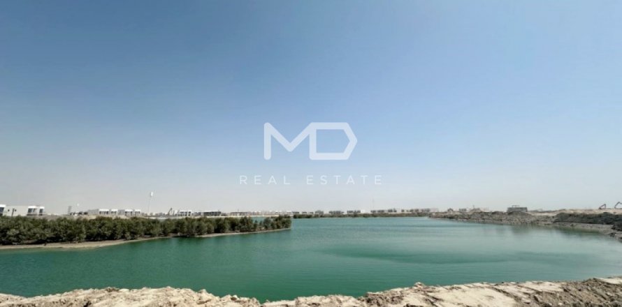 Pozemek v Abu Dhabi, SAE 649.9 m² Č.: 555155
