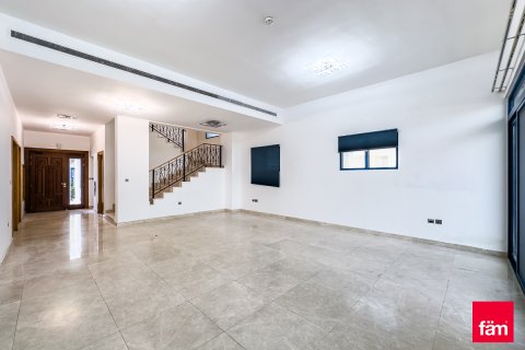 Зняти в оренду віллу в Пальма Джумейра, Дубай, ОАЕ 5 спалень, 263.7м2, № 678195 - фото 7