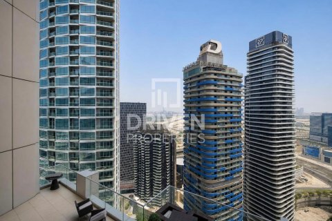 Huoneisto Downtown Dubai (Downtown Burj Dubai), Dubai, Arabiemiraatit 1 huone, 75.9 m2 № 754176 - kuva 15