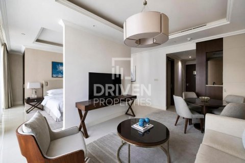 Huoneisto Downtown Dubai (Downtown Burj Dubai), Dubai, Arabiemiraatit 1 huone, 75.9 m2 № 754176 - kuva 3