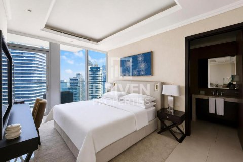 Huoneisto Downtown Dubai (Downtown Burj Dubai), Dubai, Arabiemiraatit 1 huone, 75.9 m2 № 754176 - kuva 5