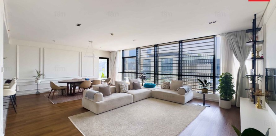 Квартира в Al Wasl, Дубай, ОАЕ 3 спальні, 215.3м2 № 646785