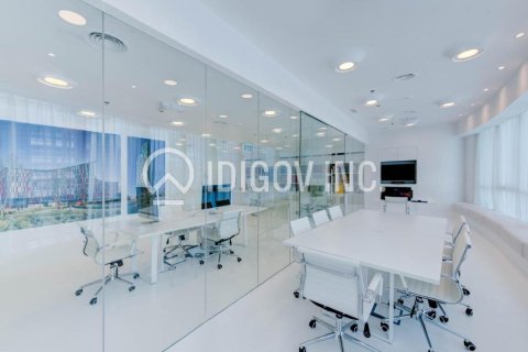 Biuro na sprzedaż w Jumeirah Lake Towers, Dubai, ZEA 296 mkw., nr 646242 - zdjęcie 8