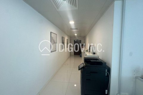 Business Bay, Dubai, UAE의 임대용 사무실 118제곱미터 번호 646244 - 사진 10
