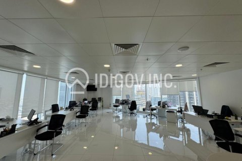 Business Bay, Dubai, UAE의 임대용 사무실 118제곱미터 번호 646244 - 사진 6