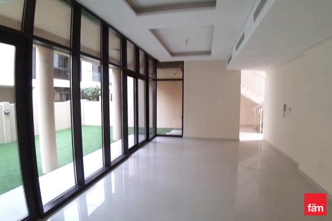 Casa urbana para arrendamento em Dubai, EAU 3 quartos, 253 m2 № 702340 - foto 3