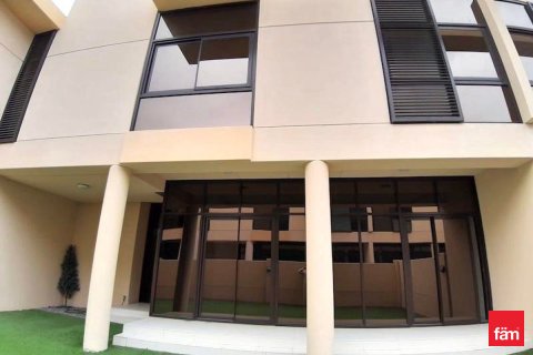 Kamienica w Dubai, ZEA 3 sypialnie, 253 mkw. nr 702340