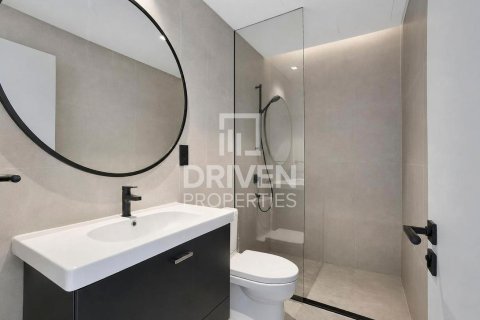 Lägenhet till försäljning i Business Bay, Dubai, UAE 2 sovrum, 103.68 kvm Nr. 767743 - fotografi 13