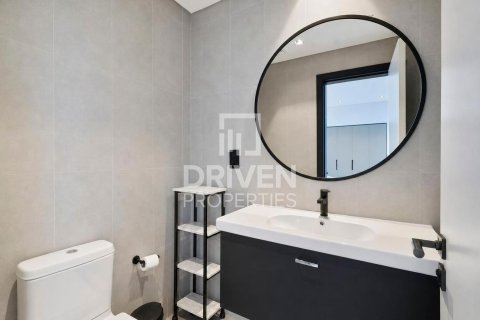 Lägenhet till försäljning i Business Bay, Dubai, UAE 2 sovrum, 103.68 kvm Nr. 767743 - fotografi 12