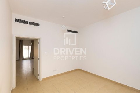 Βίλα σε Umm Suqeim, Dubai, ΗΑΕ 5 υπνοδωμάτια, 325 τ.μ. Αρ. 684271 - φωτογραφία 11