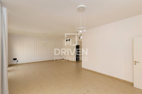 Βίλα σε Umm Suqeim, Dubai, ΗΑΕ 5 υπνοδωμάτια, 325 τ.μ. Αρ. 684271 - φωτογραφία 7