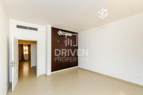 Βίλα σε Umm Suqeim, Dubai, ΗΑΕ 5 υπνοδωμάτια, 325 τ.μ. Αρ. 684271 - φωτογραφία 19