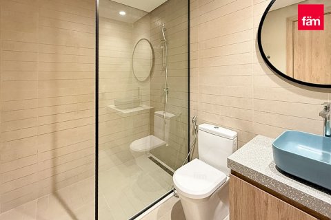 Apartament në Business Bay, Dubai, Emiratet e Bashkuara Arabe 2 dhoma gjumi, 83.9 m2. № 661811 - Foto 16