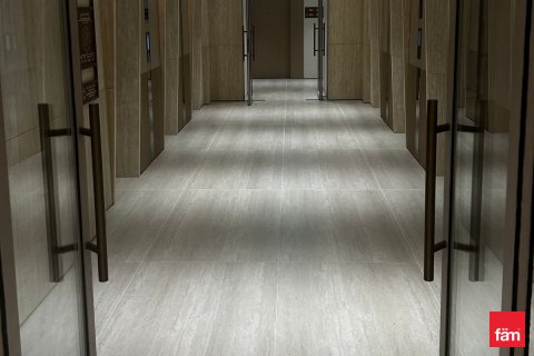 Пәтер Дубай, БАӘ-да 1 жатын бөлме, 75 м² № 661810 - фото 11