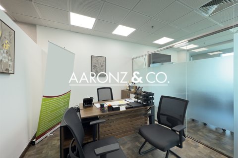 دفتر برای اجاره در Business Bay، Dubai، امارات متحده عربی 107 متر مربع ، شماره 699366 - تصویر 5