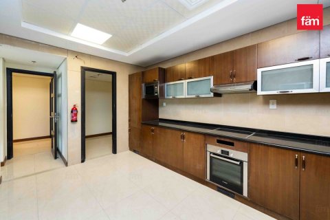 Apartment in Dubai Marina, UAE 3 bedrooms, 283.2 sq.m. № 597931 - photo 5