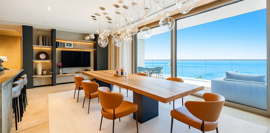 Korter asukohaga Palm Jumeirah, Dubai, AÜE: 3 magamistoaga, 501.6 m² Nr 597930