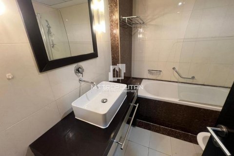 Apartment in Jumeirah Lake Towers, Dubai, UAE 1 bedroom, 94 sq.m. № 593490 - photo 8