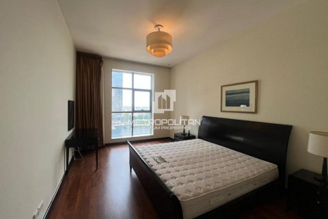 Apartment in Jumeirah Lake Towers, Dubai, UAE 1 bedroom, 94 sq.m. № 593490 - photo 4
