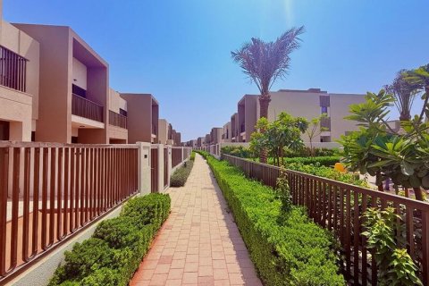Dubai Land, Dubai, BAE’de satılık sıra ev 4 yatak odası, 248 m² No 722827 - fotoğraf 6