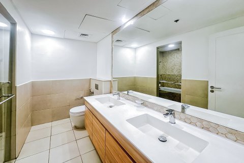 Apartament de închiriat în Jumeirah Golf Estates, Dubai, EAU 3 dormitoare, 237.05 mp.  №754509 - poză 8