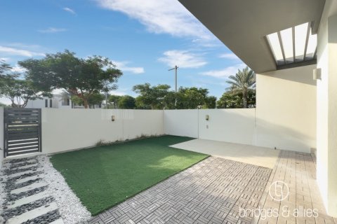 Villa in affitto a Dubai Hills Estate, Dubai, EAU 3 camere da letto, 211.5 mq. № 624565 - foto 1