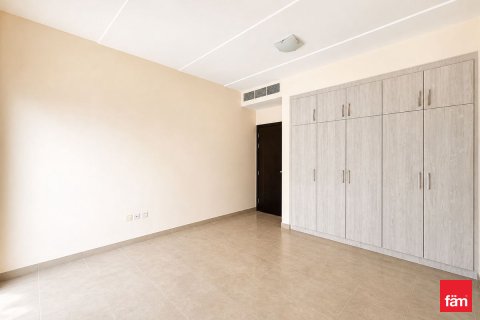 Таунхаус Дубай, БАӘ-да 5 жатын бөлмелер, 190.3 м² № 709794 - фото 14