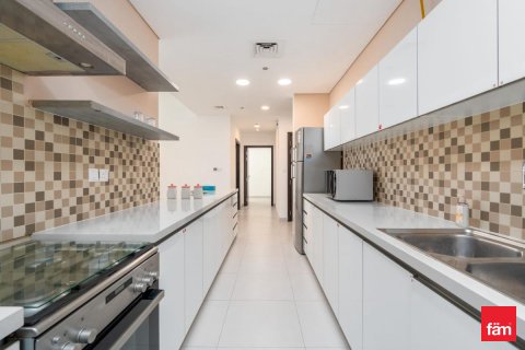 Apartman u gradu Business Bay, Dubai, UAE 2 spavaće sobe, 126.3 m2 Br. 691569 - Slika 3