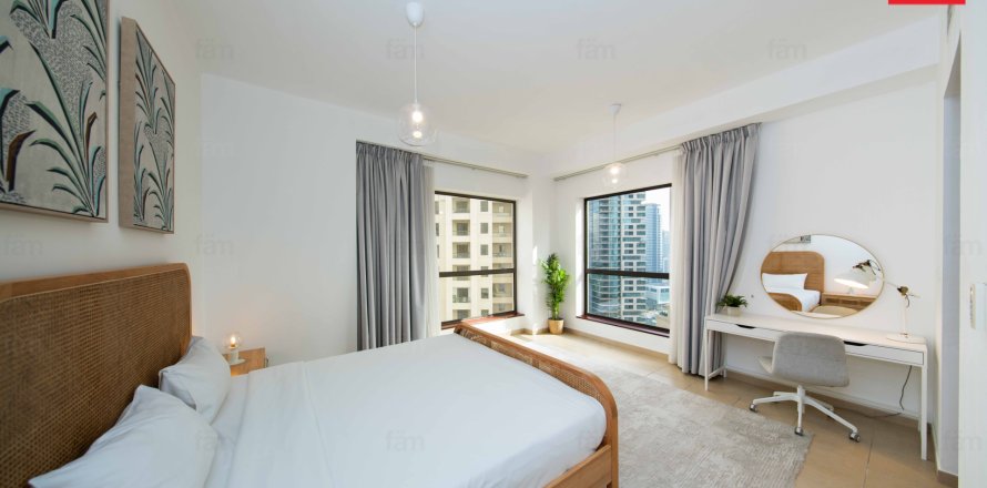 Dubai、UAEにあるマンション 2ベッドルーム、140.8 m2 No691575