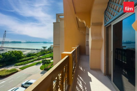 Huoneisto Palm Jumeirah, Dubai, Arabiemiraatit 1 makuuhuone, 102.4 m2 № 568029 - kuva 18