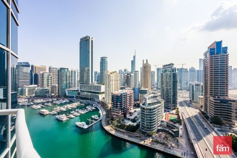 Korter asukohaga Dubai Marina, AÜE: 3 magamistoaga, 119.6 m² Nr 332499
