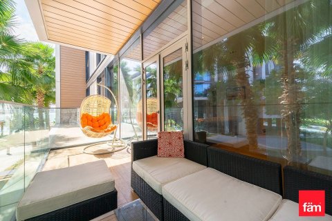 Appartamento in vendita a Dubai, EAU 2 camere da letto, 140.3 mq. № 645875 - foto 1