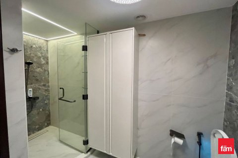 Apartament në Business Bay, Dubai, Emiratet e Bashkuara Arabe 1 dhomë gjumi, 94.2 m2. № 645870 - Foto 10