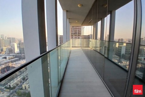 Apartmen di Dubai, UAE 3 bilik tidur, 136.8 meter persegi № 645874 - foto 3