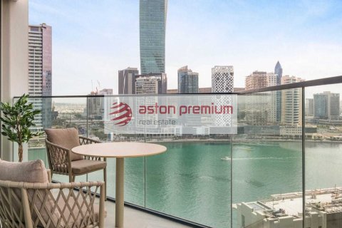 Apartment in Business Bay, Dubai, UAE 1 bedroom, 59 sq.m. № 754856 - photo 2