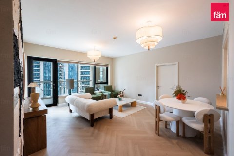 Appartement te koop in Downtown Dubai (Downtown Burj Dubai), Dubai, VAE 1 slaapkamer, 77.9 vr.m., nr 686260 - foto 3