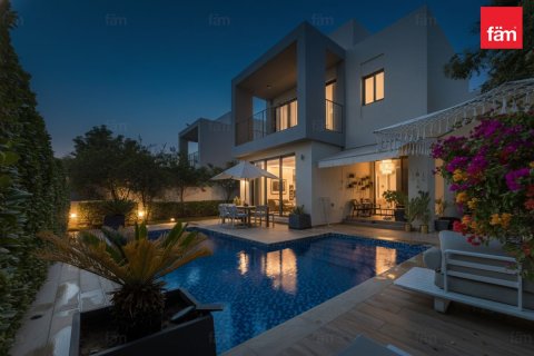 Villa en Dubai Hills Estate, Dubai, EAU 3 dormitorios, 327.3 m² № 686258